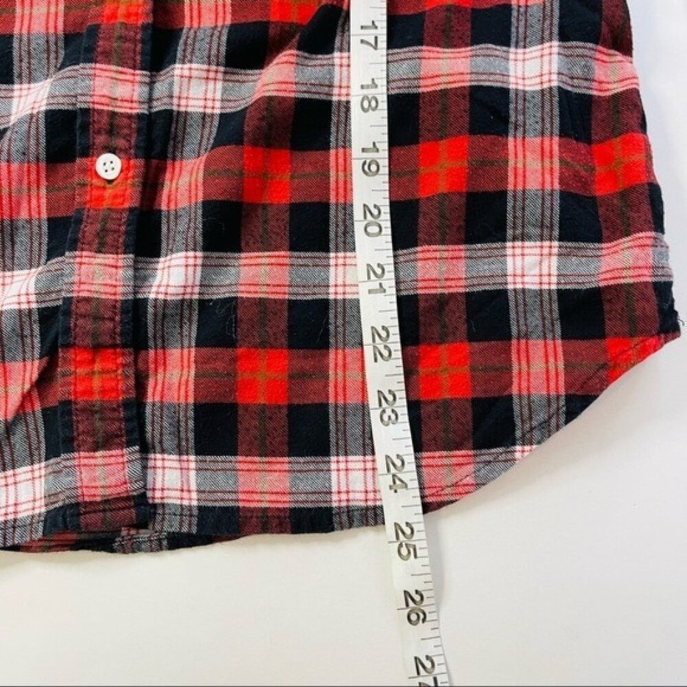 L.L. Bean Signature Camp Flannel Shirt Womens 2 Red Black Plaid Lightweight - Picture 7 of 8